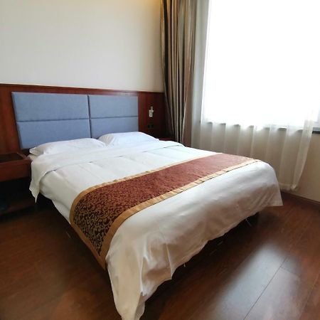 Beijing Gongmei Blue Peacock Business Hotel מראה חיצוני תמונה