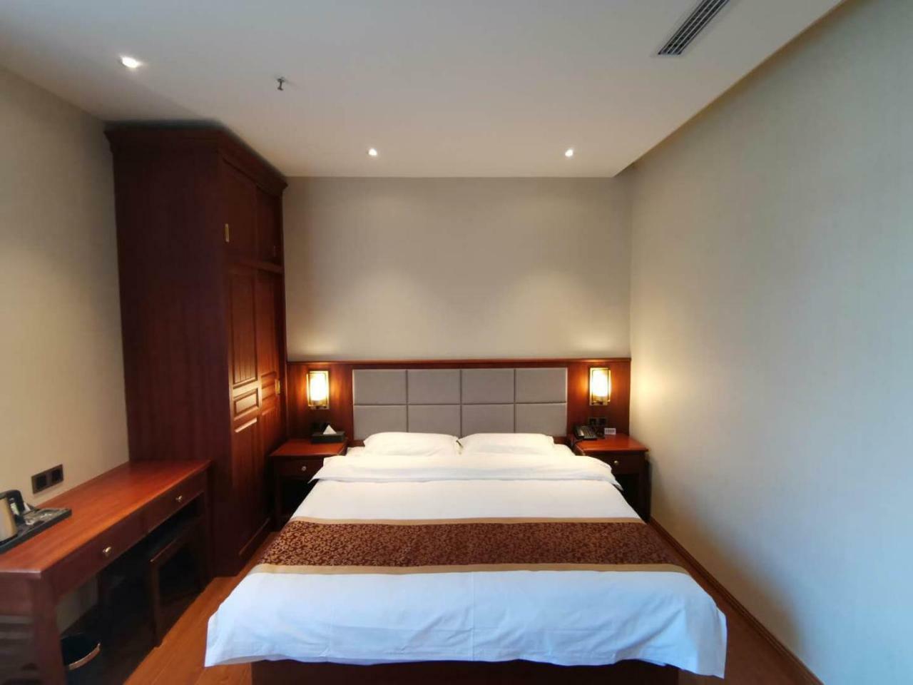 Beijing Gongmei Blue Peacock Business Hotel מראה חיצוני תמונה