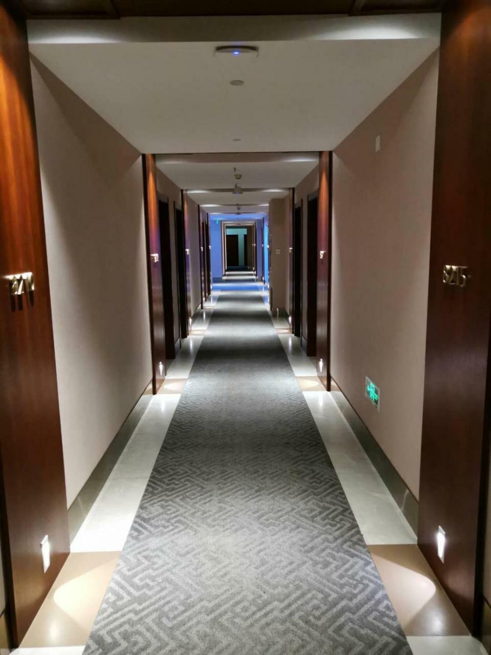 Beijing Gongmei Blue Peacock Business Hotel מראה חיצוני תמונה